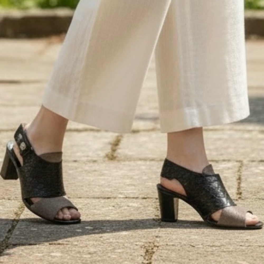 Anyi Lu Black & Tan Leather Sling Backs